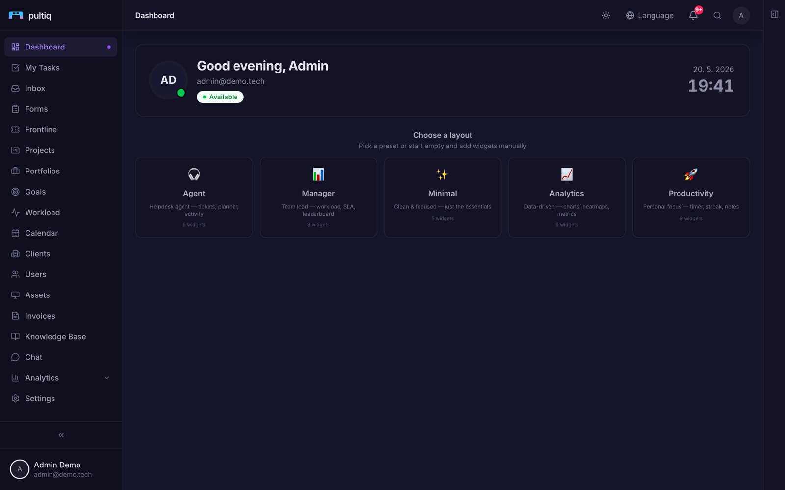 Dashboard s konfigurovateľnými layoutmi